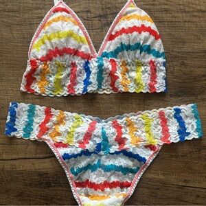 Hanky Panky Multicolor Lace Lingerie Set bracelet with matching thong NWOT